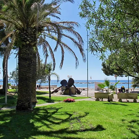 I Grilli By Interhome * San Bartolomeo Al Mare